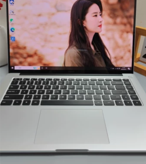 3.5k OLED屏小米Pro15笔记本电...