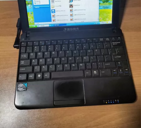 笔记本转让 清华同方 功能正常，就是有点卡...