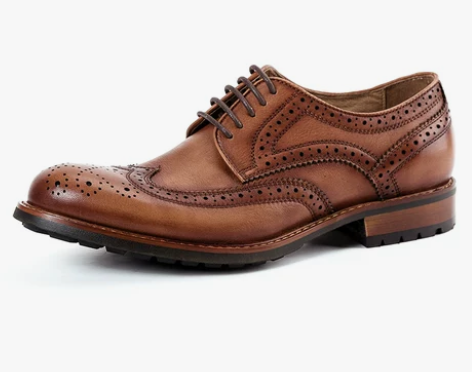 弓长梦布洛克头层牛皮皮鞋39码，穿过一次，...