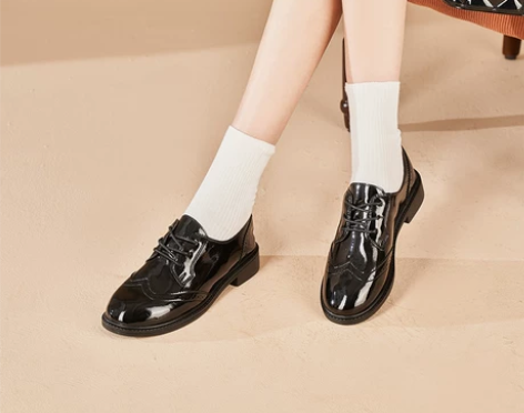 ?Westlink/西遇女鞋英伦系带小皮鞋...