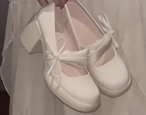 马尔杜克2023年春夏蝴蝶结复古玛丽珍鞋高...