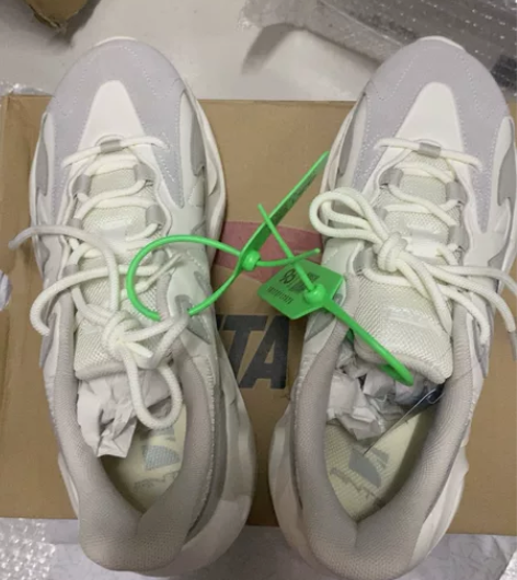 安踏 【潮拜】男运动鞋新款时尚百搭潮跑步鞋...