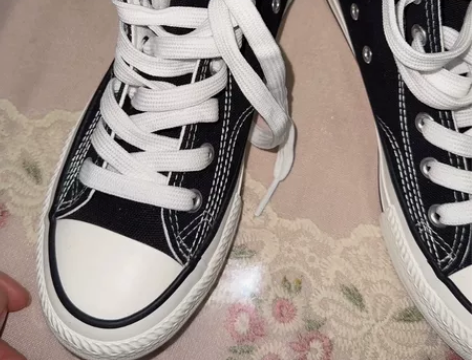 全新匡威38码，全新吊牌都在，一次未穿，闲...