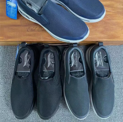SK斯凯家套脚鞋男鞋，码数43  44  ...