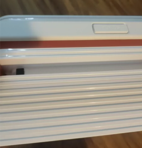 途加Tuplus旅行箱，白色 轻微痕迹，京...