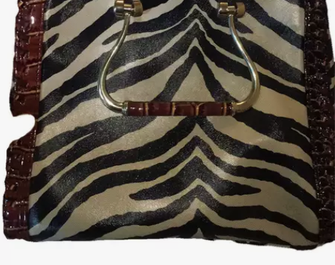 大容量港风复古大包包 动物图案  新旧程度...