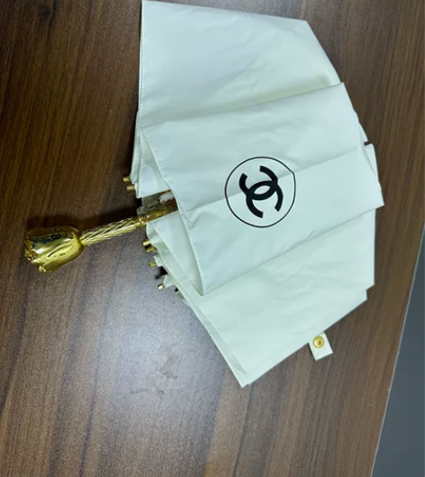 玫瑰花伞头,高档雨伞 感兴趣的话点“我想要...