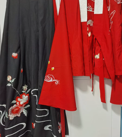 便宜出了，实在用不到 汉服 [如梦霓裳] ...