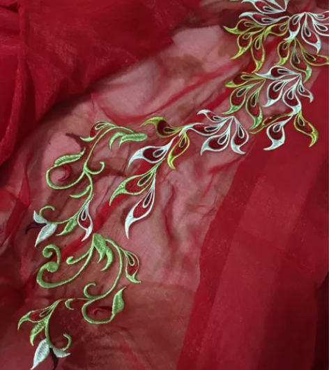 都城南庄汉服红色大袖L码 全新，今天收拾东...