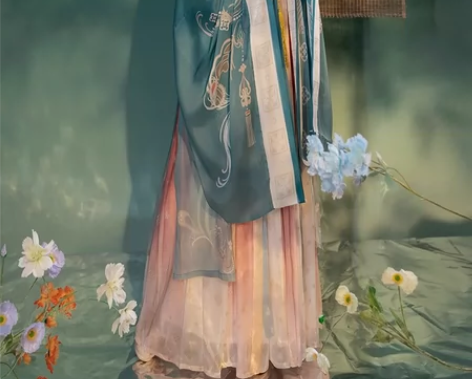 恋霜凤钗令汉服女原创中国风古装唐制齐胸诃子...