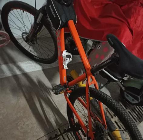 喜德盛黑客700，买了不到一年。 感兴趣的...