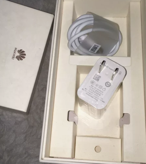 meta30原装40w快充充电器 充电速度...