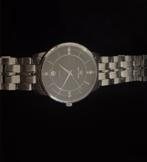 天王手表，石英表 感兴趣的话点“我想要”和...