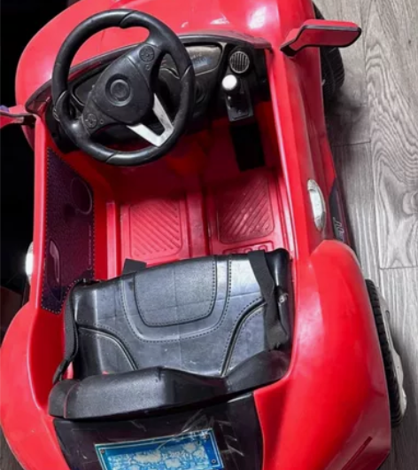 儿童车，能开，有音乐，要的自提，呈贡吾悦广...