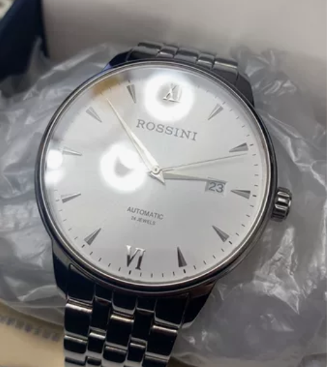 罗西尼机械表男表正装表 之前经常需要穿正装...