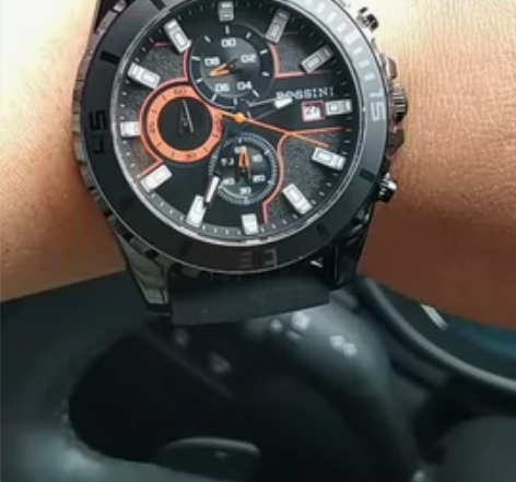 罗西尼手表 感兴趣的话点“我想要”和我私聊...