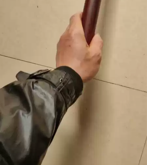 红酸枝圆棒 车出来的老挝大红酸枝圆棒，可以...