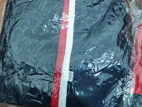 青园小学冬季裤子 全新未拆封 尺码125,...