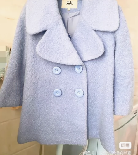 Zll蓝色羊毛上衣，s码，102斤以内可以...