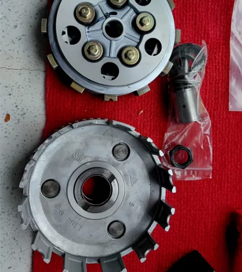 小迅龙离合器总成，拆车件，包括大鼓和离合器...