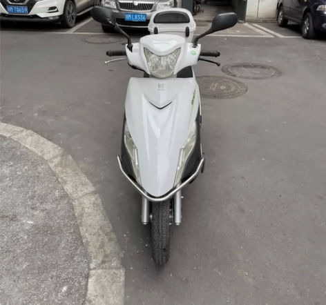 望江铃木踏板车。 国四电喷。20年一手车。...