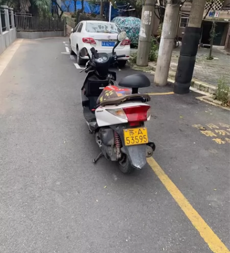 南京大牌2017年雅马哈125车况非常不错...