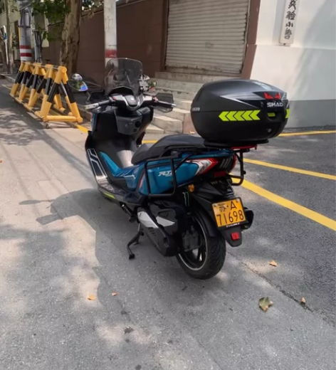 南京大牌2019年赛科龙rt3成色车况非常...