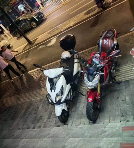 豪爵AFR，23年2月底上牌，23款的，就...