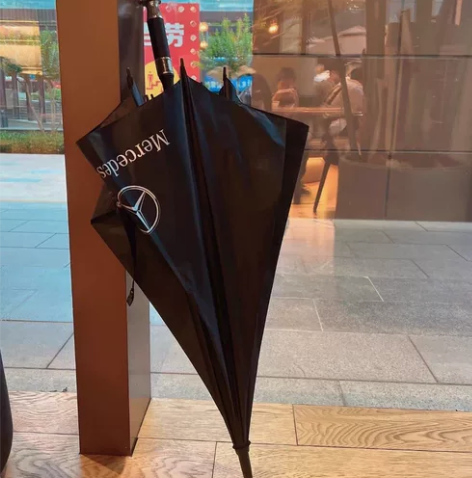 【奔驰】赠品伞超大晴雨伞奔驰自动折叠伞车行...