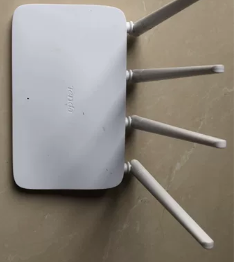 便宜处理二手成色新腾达F6新款强劲四天线2...