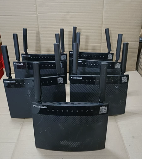 腾达AC9家用千兆路由器TL-SG1008...