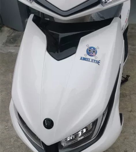 望龙125cc油踏板车  原望江铃木摩托车...