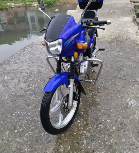 99新钻豹摩托车，想要的私聊！ 感兴趣的话...