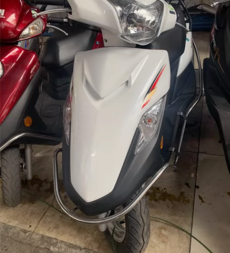 22年豪爵VF125精品踏板出售 手续齐全...