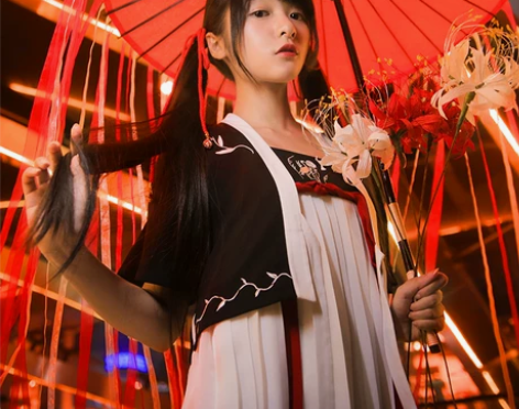 【鹤行】微瑕套装6.5折 外套加连衣裙 徐...