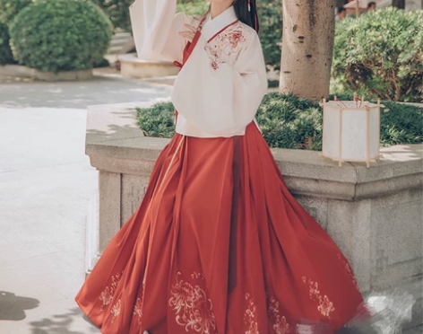 汉尚华莲传统汉服女装芙蓉月刺绣袄裙秋冬装绣...