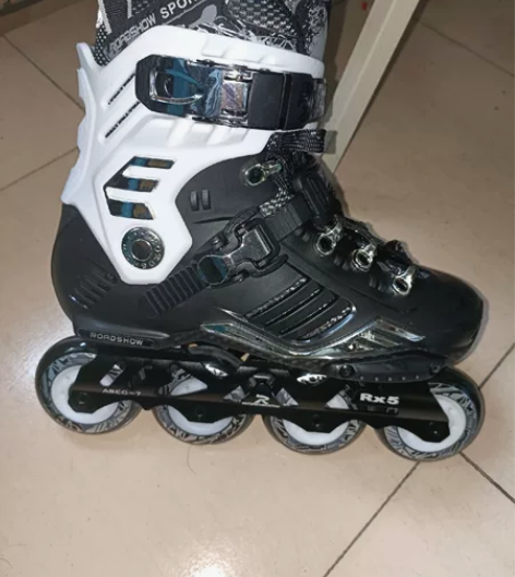 乐秀专业轮滑鞋成人平花鞋花式鞋溜冰鞋成年男...