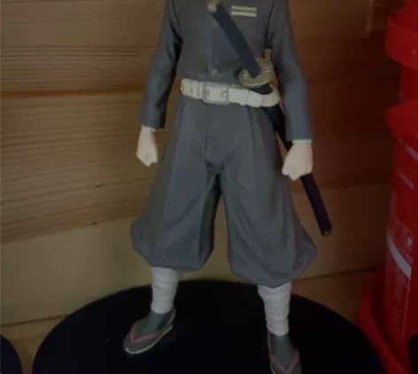 万代鬼灭之刃炭治郎手办，仅把玩，有盒，成色...