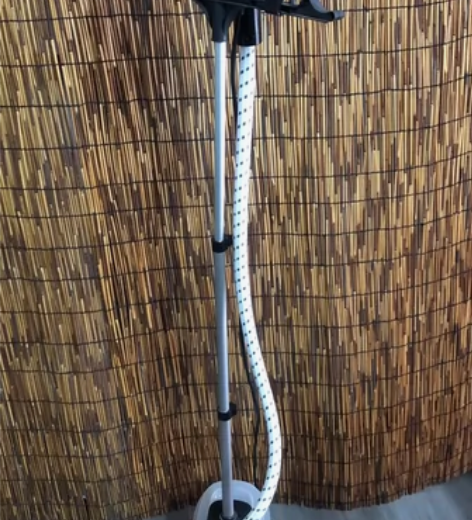 扬子立式挂烫机，九成新，家用蒸汽熨斗，11...