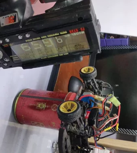 富斯GT3B遥控器 车船遥控器 放很久了 ...