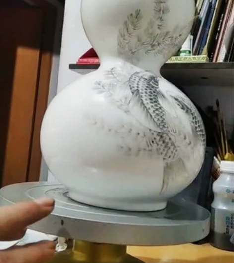 客户定制葫芦，国级美术大师制作，可以根据客...