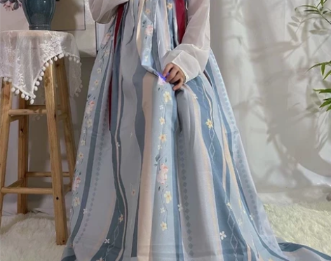 【厂家现货直销慕情】齐胸对襟襦裙汉服 面料...