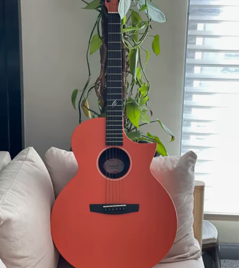 闲置2把恩雅 NOVA G吉他 橙色款 一...