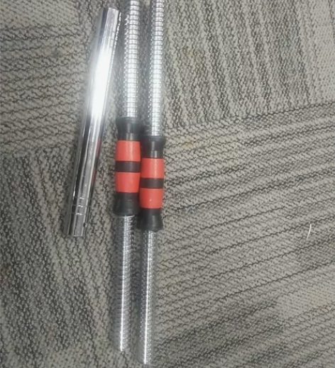 50厘米长哑铃杆一对25元，30厘米连接器...