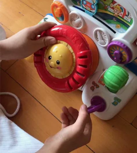 费雪开车玩具 感兴趣的话点“我想要”和我私...