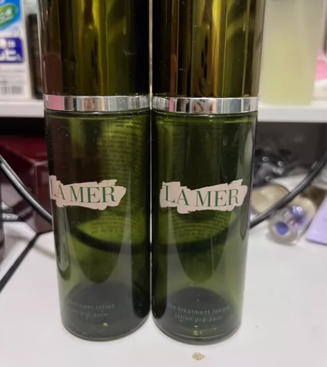 海蓝之谜老版精粹水买一送一 感兴趣的话点“...