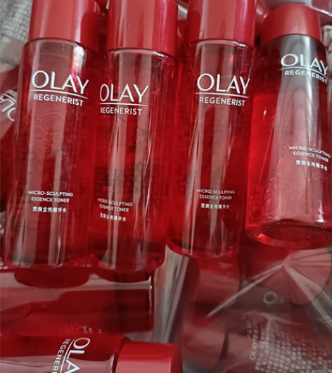 OLAY塑颜精华水，新款玉兰油大红瓶水，紧...