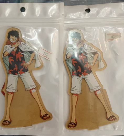 动漫立牌，高度约5的10cm左右 均价8元...