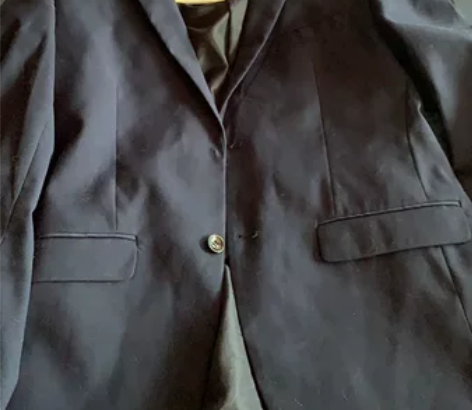 以前的工作服当时公司2000一套定制的3件...