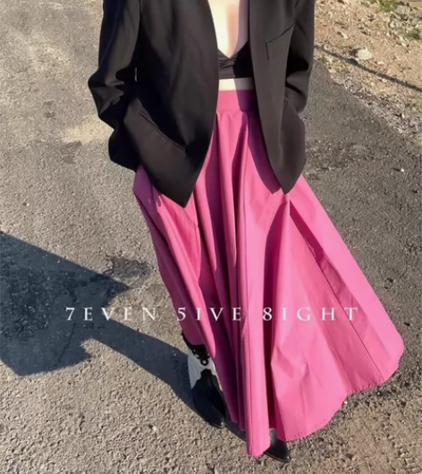 早秋上新玫红色半身裙女2021年早秋新款高...